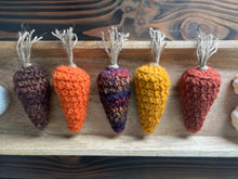 Load image into Gallery viewer, Farmhouse Crochet Indian Corn